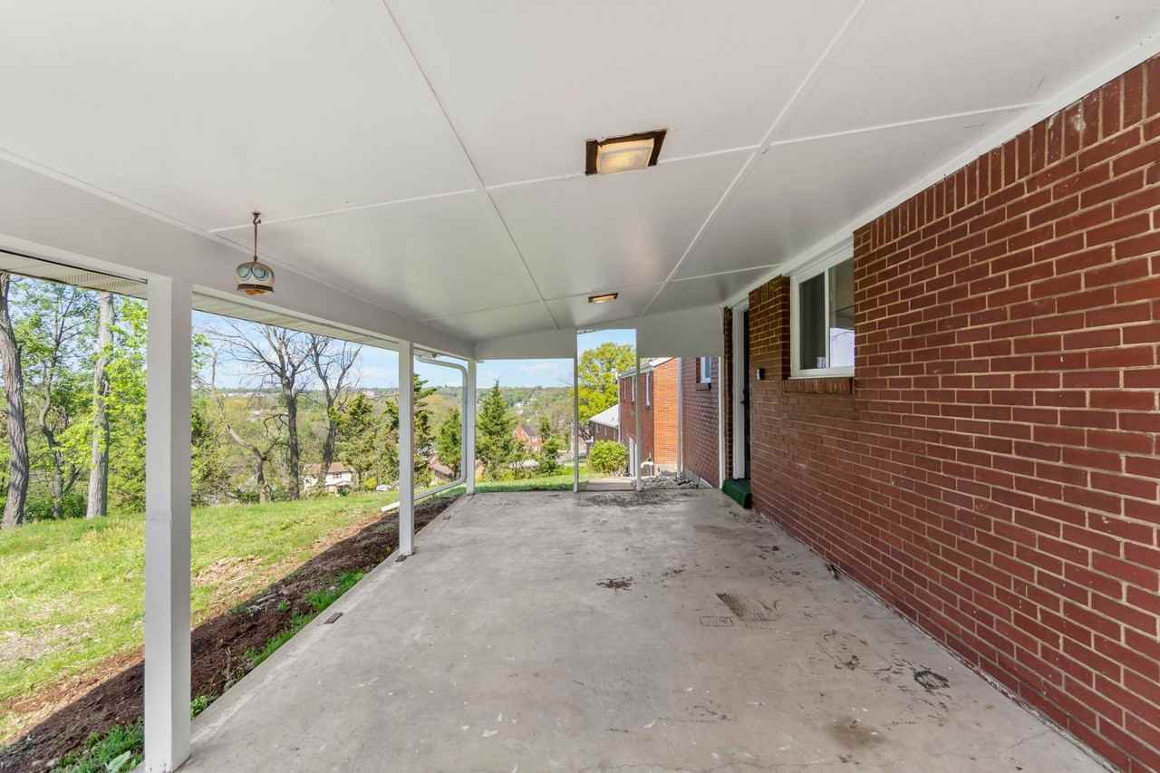 1426 Magnolia Dr - Photo 5 of 27