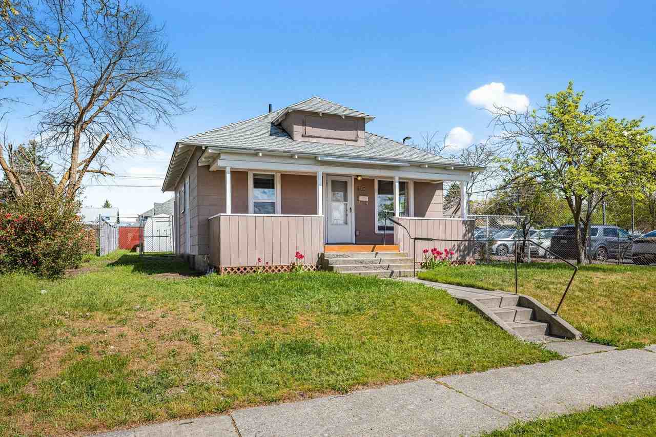 709 E Kiernan Ave - Photo 2 of 25