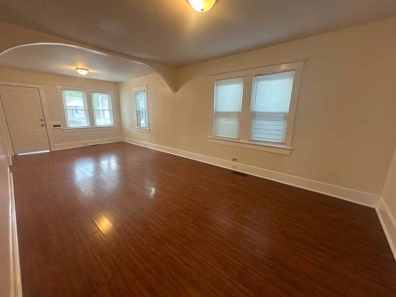 109 S 12th St - Photo 5 of 24