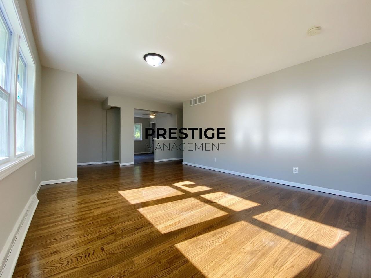 4360 Monroe St - Photo 2 of 15