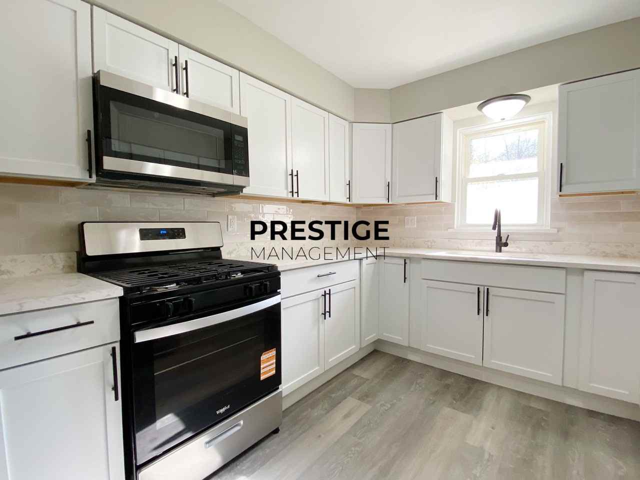 4360 Monroe St - Photo 6 of 15