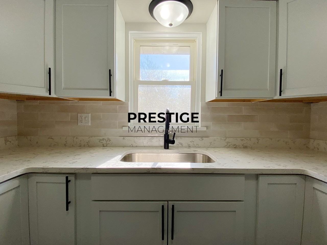 4360 Monroe St - Photo 7 of 15