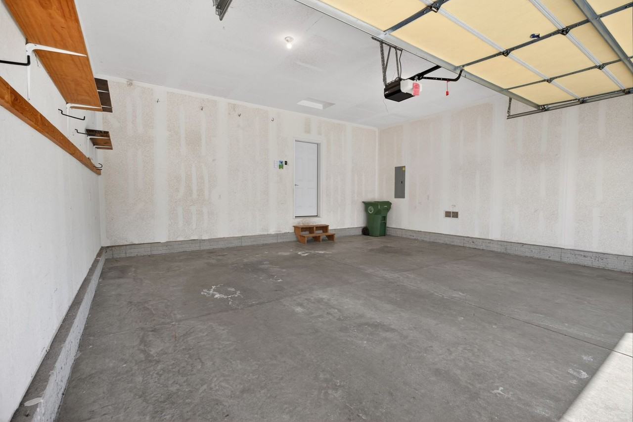 3856 Jay Ln - Photo 3 of 46