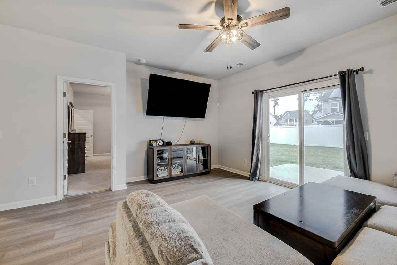 131 Franklins Walk - Photo 7 of 31