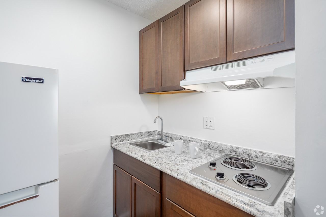 2717 Rossville Boulevard - Photo 4 of 10