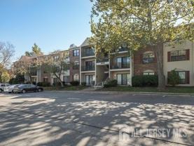 395 Lancaster Ct - Photo 1 of 1