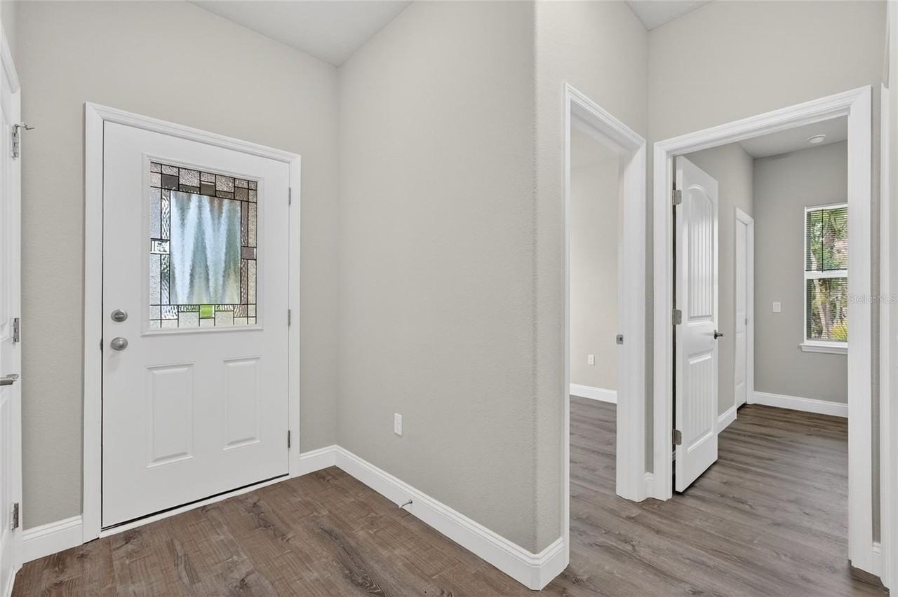 44 Regency Dr #A - Photo 5 of 15