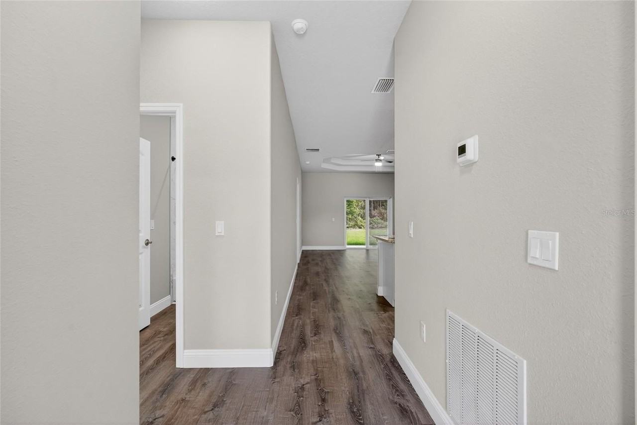 44 Regency Dr #A - Photo 6 of 15
