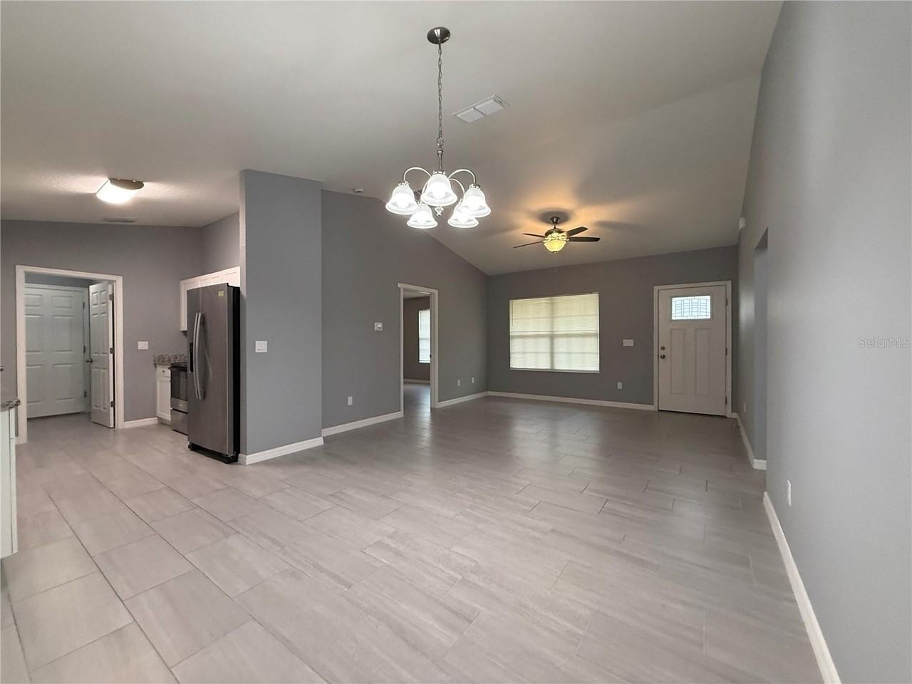 6299 Nw 61st Ave - Photo 4 of 12