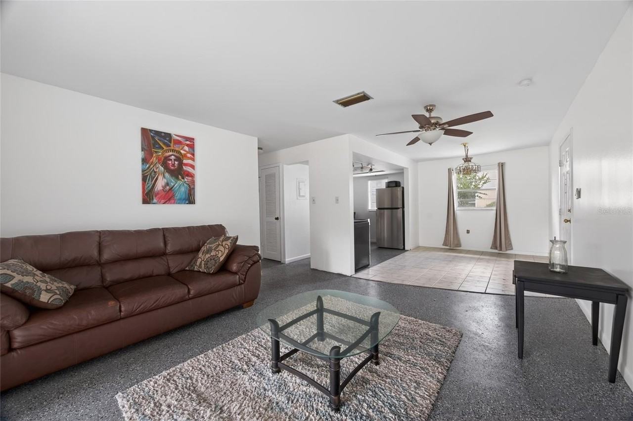 1567 Se 27th St #D - Photo 5 of 25