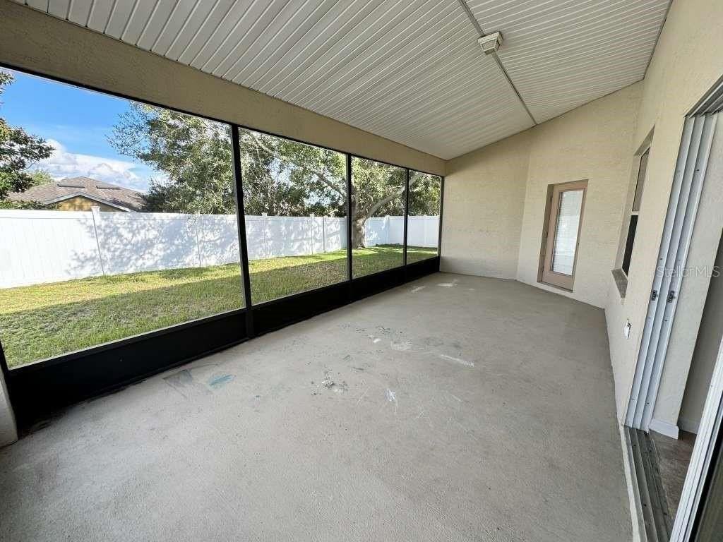 221 Towerview Dr E - Photo 3 of 15