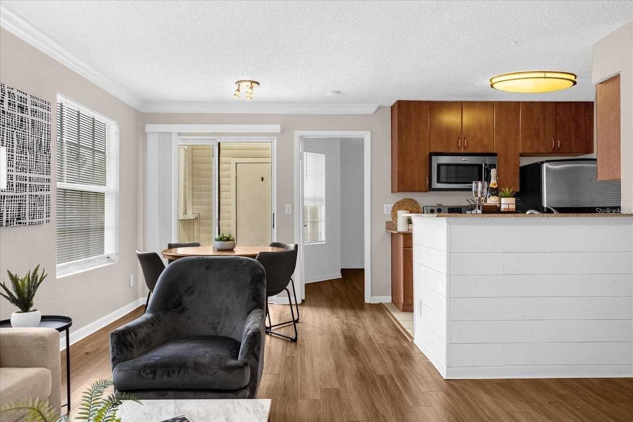 11544 Westwood Blvd #1311 - Photo 7 of 21