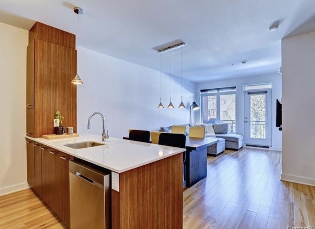 2350 Avenue Aird #214 - Photo 4 of 20