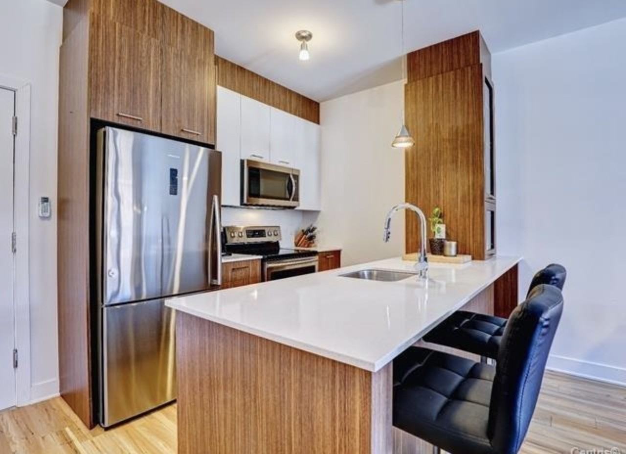 2350 Avenue Aird #214 - Photo 5 of 20
