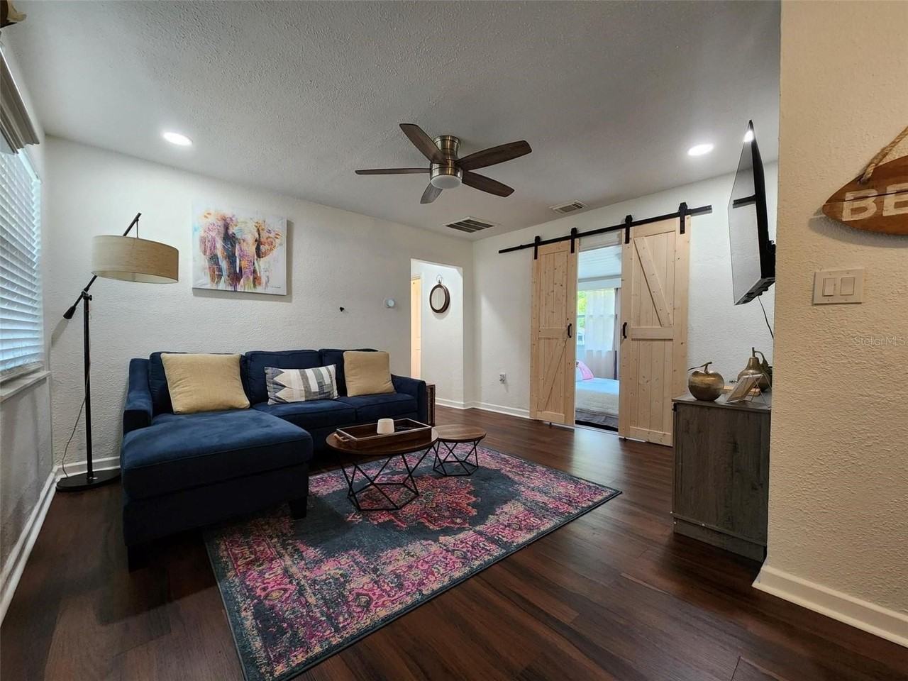 618 S Crest Ave - Photo 5 of 19