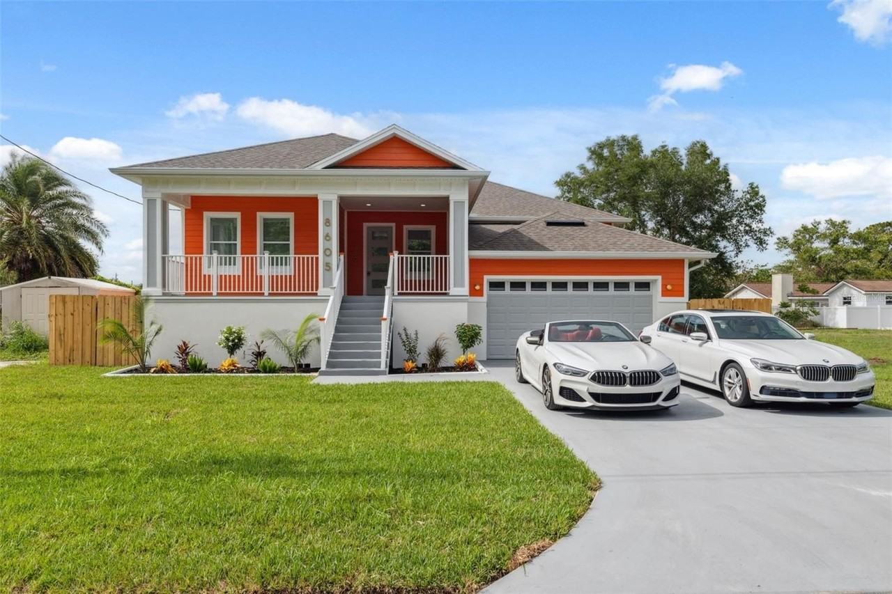 8605 Inwood Dr - Photo 3 of 45