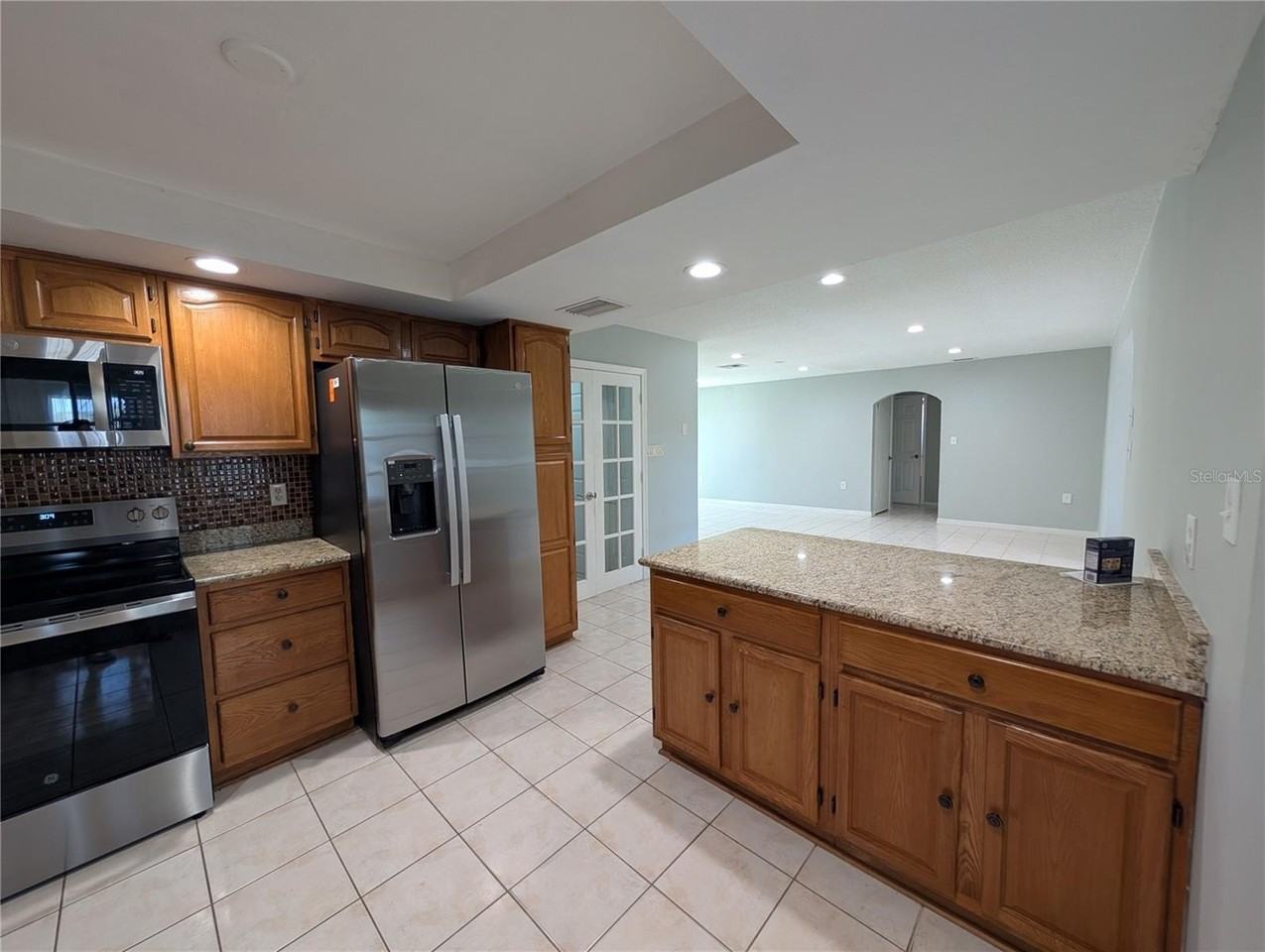 6947 Bottle Brush Dr - Photo 7 of 30