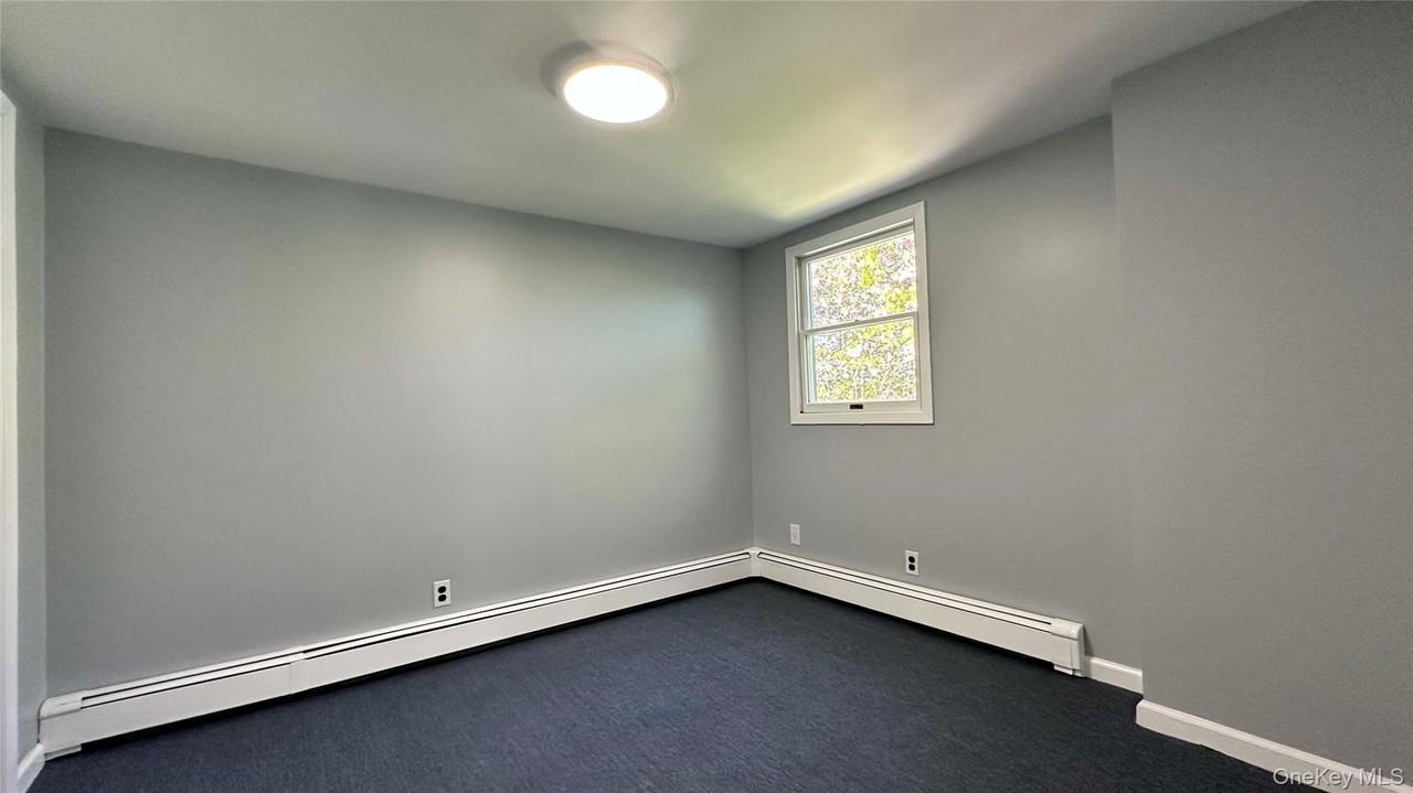 8 Bayard Ave - Photo 6 of 12