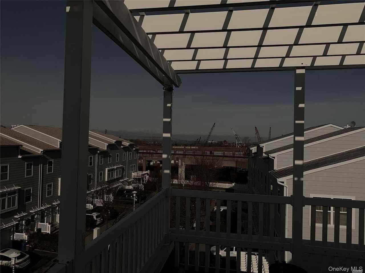 7518 Aquatic Dr #B - Photo 2 of 11