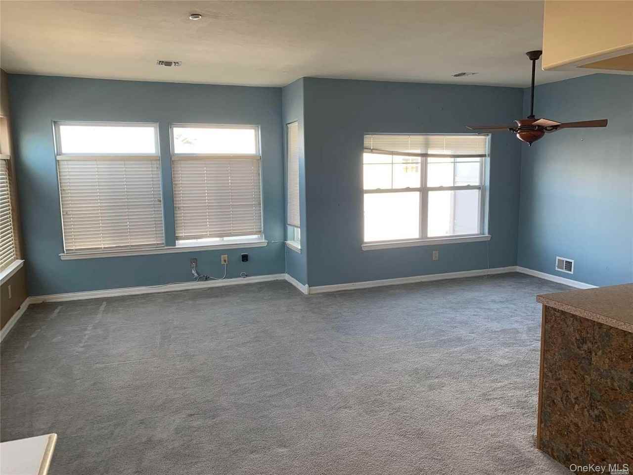 7518 Aquatic Dr #B - Photo 7 of 11