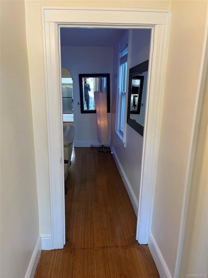 9105 107th Ave - Photo 3 of 15