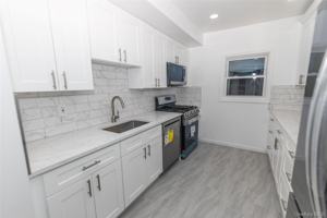 featured image of 27 Park Pl #2