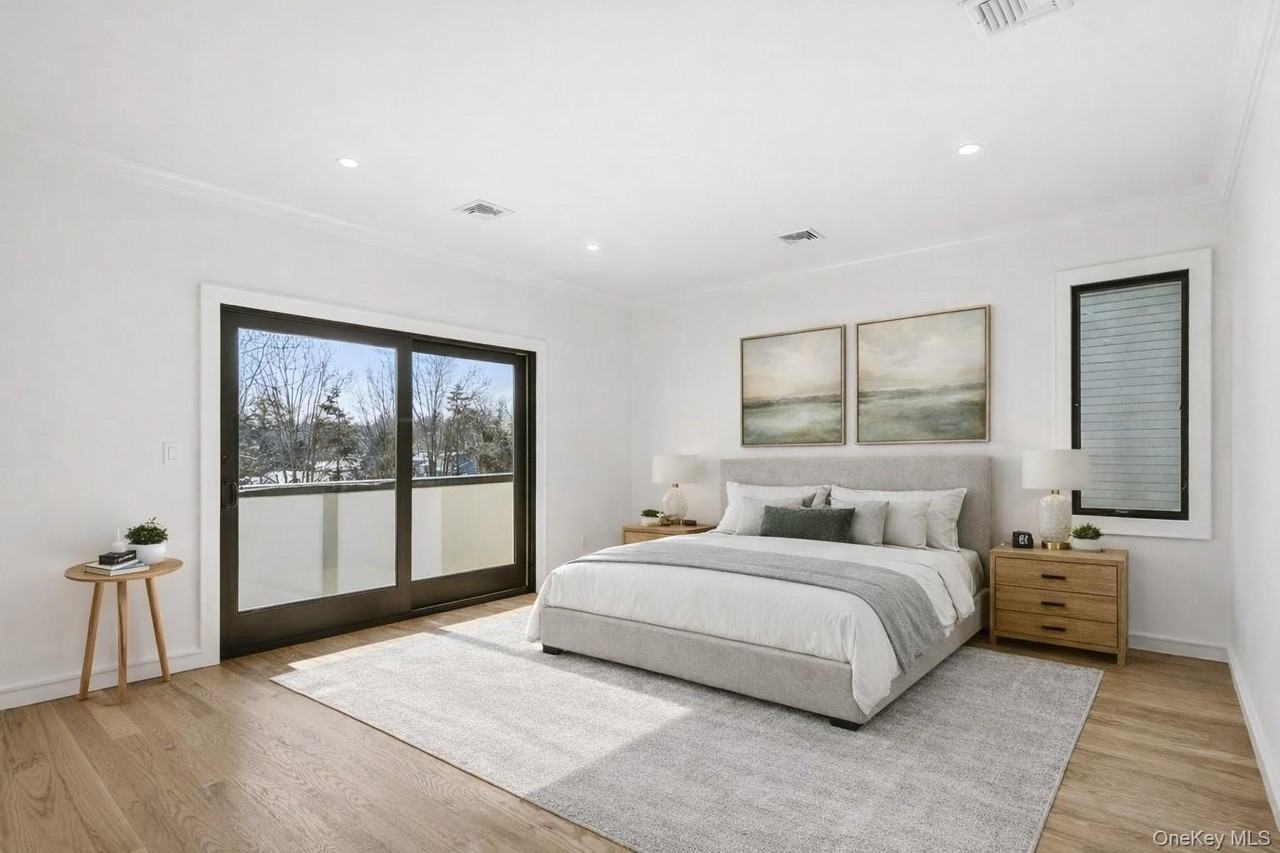 31 Gedney Way - Photo 6 of 44