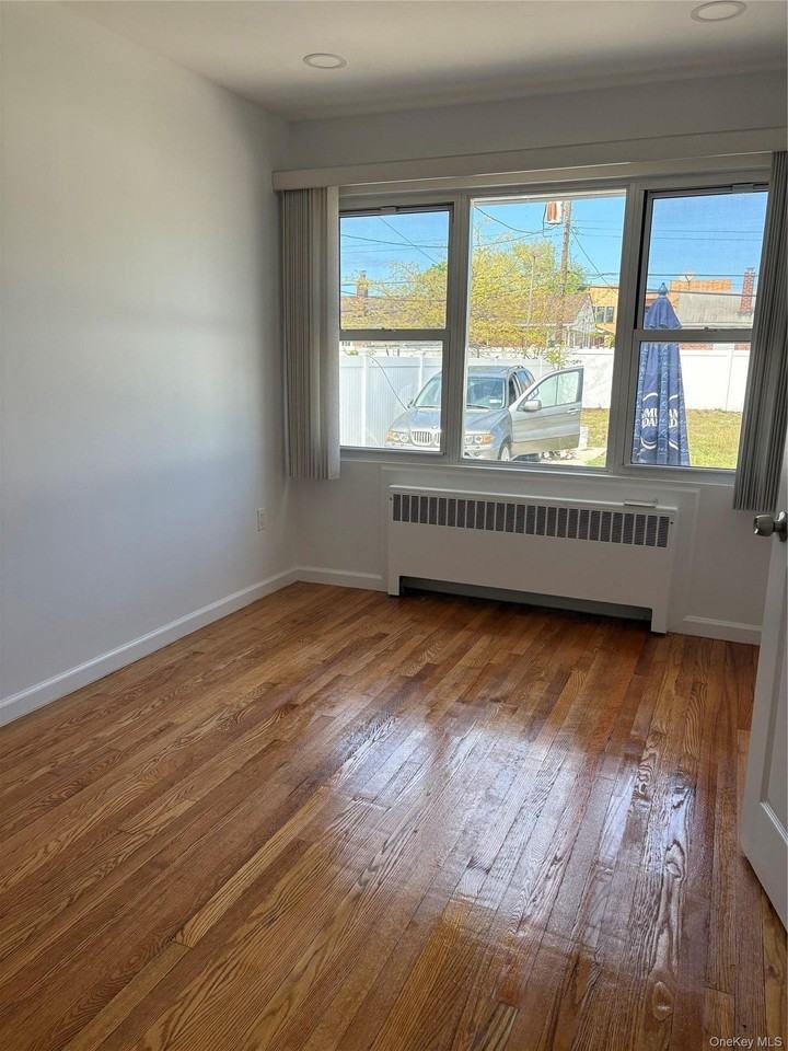 2262 Leighton Rd - Photo 6 of 12