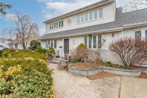 featured image of 175 Wickfield Ln