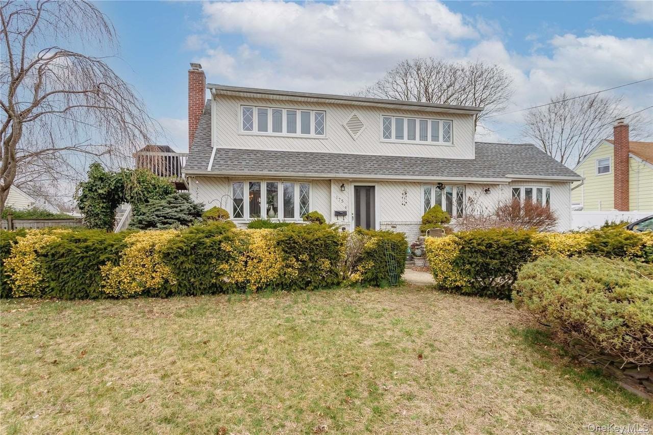 175 Wickfield Ln - Photo 3 of 21