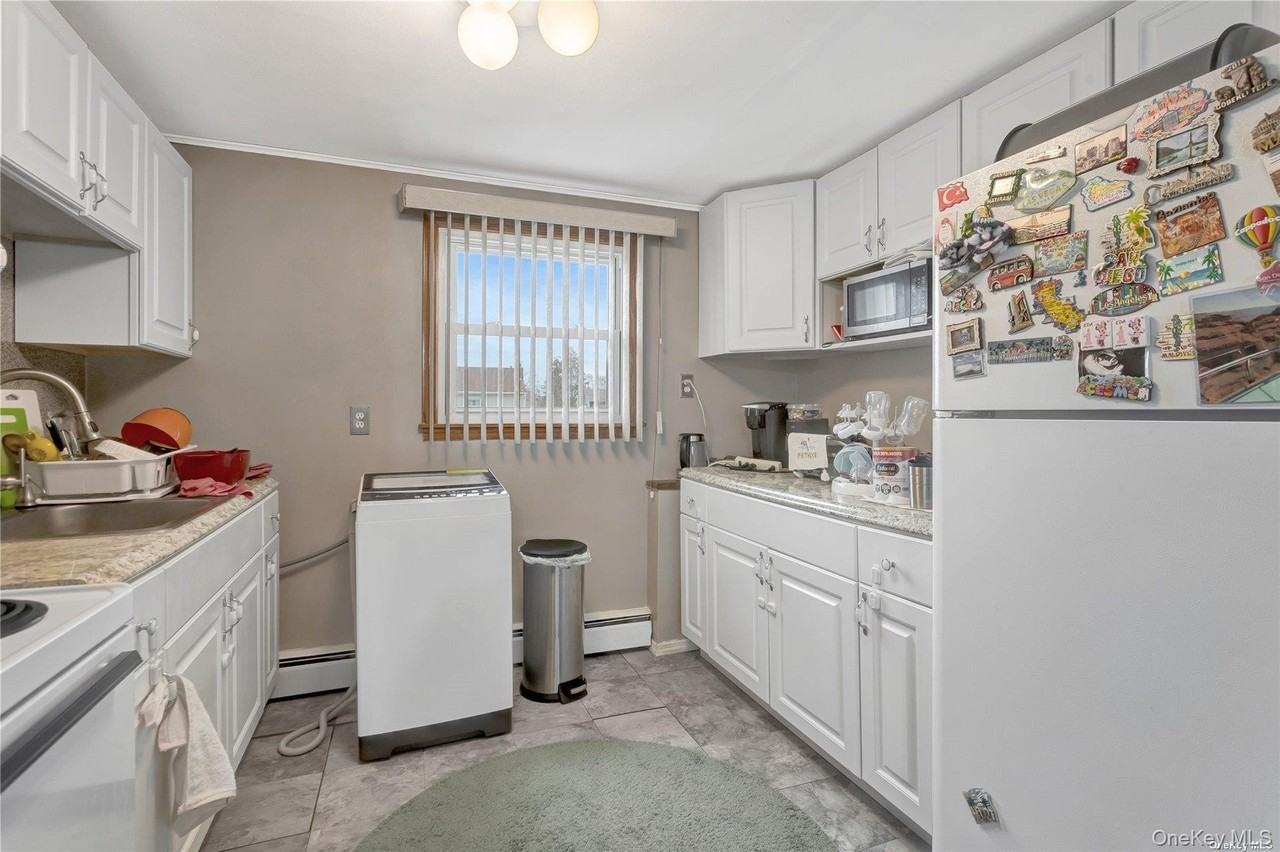 175 Wickfield Ln - Photo 5 of 21