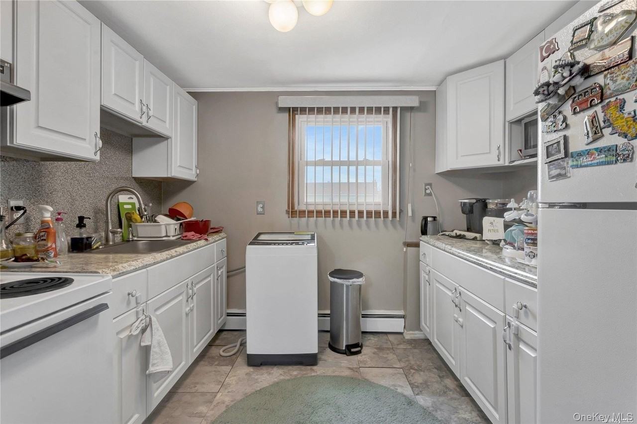 175 Wickfield Ln - Photo 6 of 21