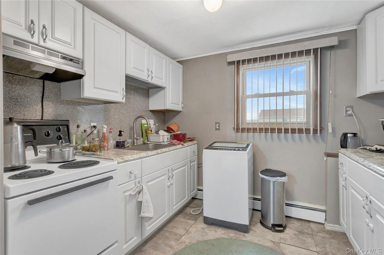 175 Wickfield Ln - Photo 7 of 21