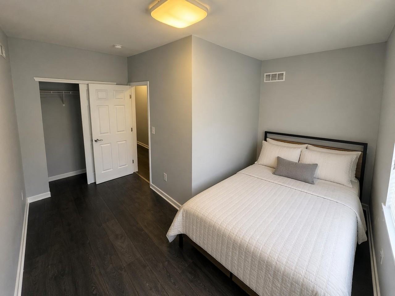 N Bouvier St - Photo 5 of 9