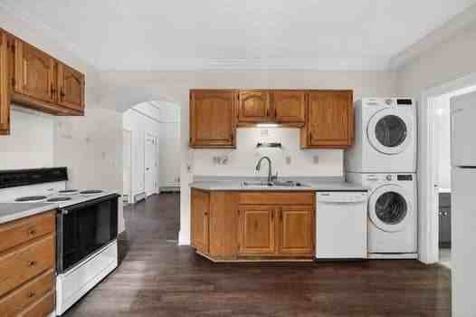 102 Market St #3 - Photo 4 of 18