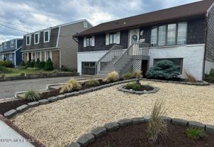 103 Chicago Ave - Photo 1 of 1