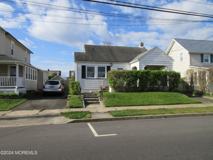 323 15th Ave #1 - Photo 1 of 1