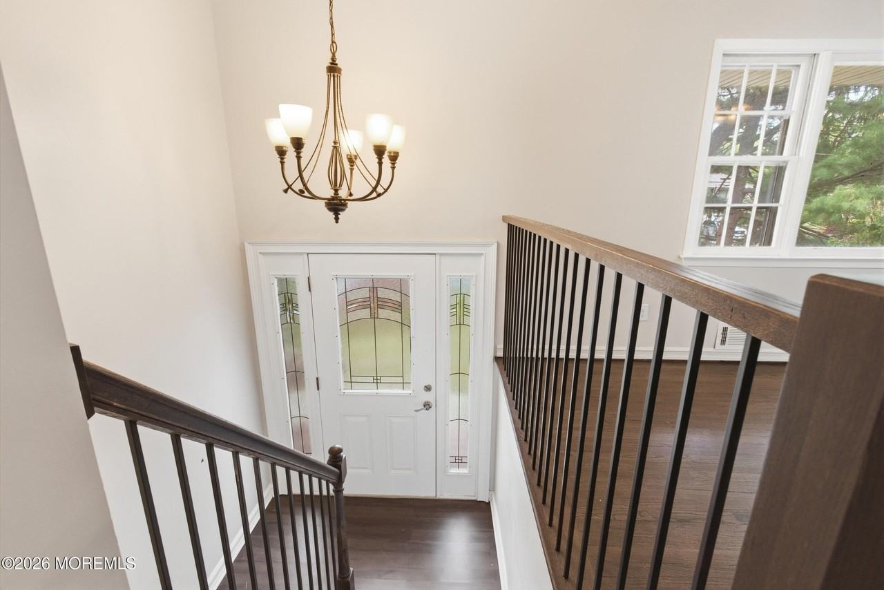 536 River Dr - Photo 5 of 28