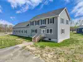 featured image of 553 Colts Neck Rd #B
