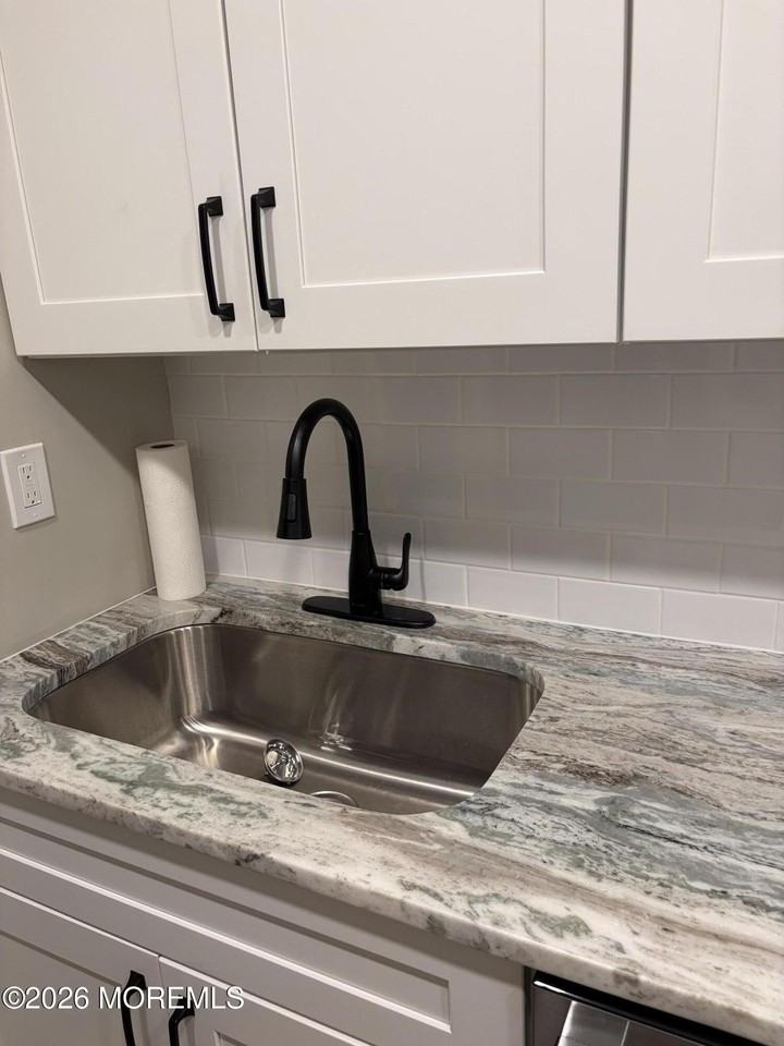 204 Covered Bridge Blvd - Photo 5 of 16