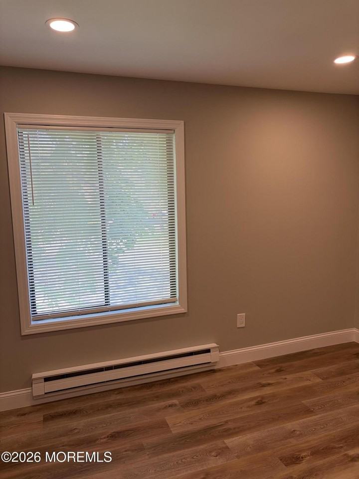 204 Covered Bridge Blvd - Photo 7 of 16