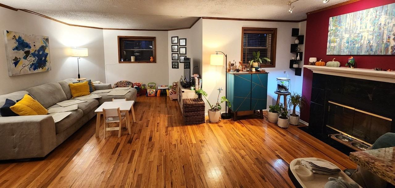 4215 N Sheridan Rd #G - Photo 2 of 19