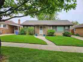 5816 Superior St - Photo 1 of 1