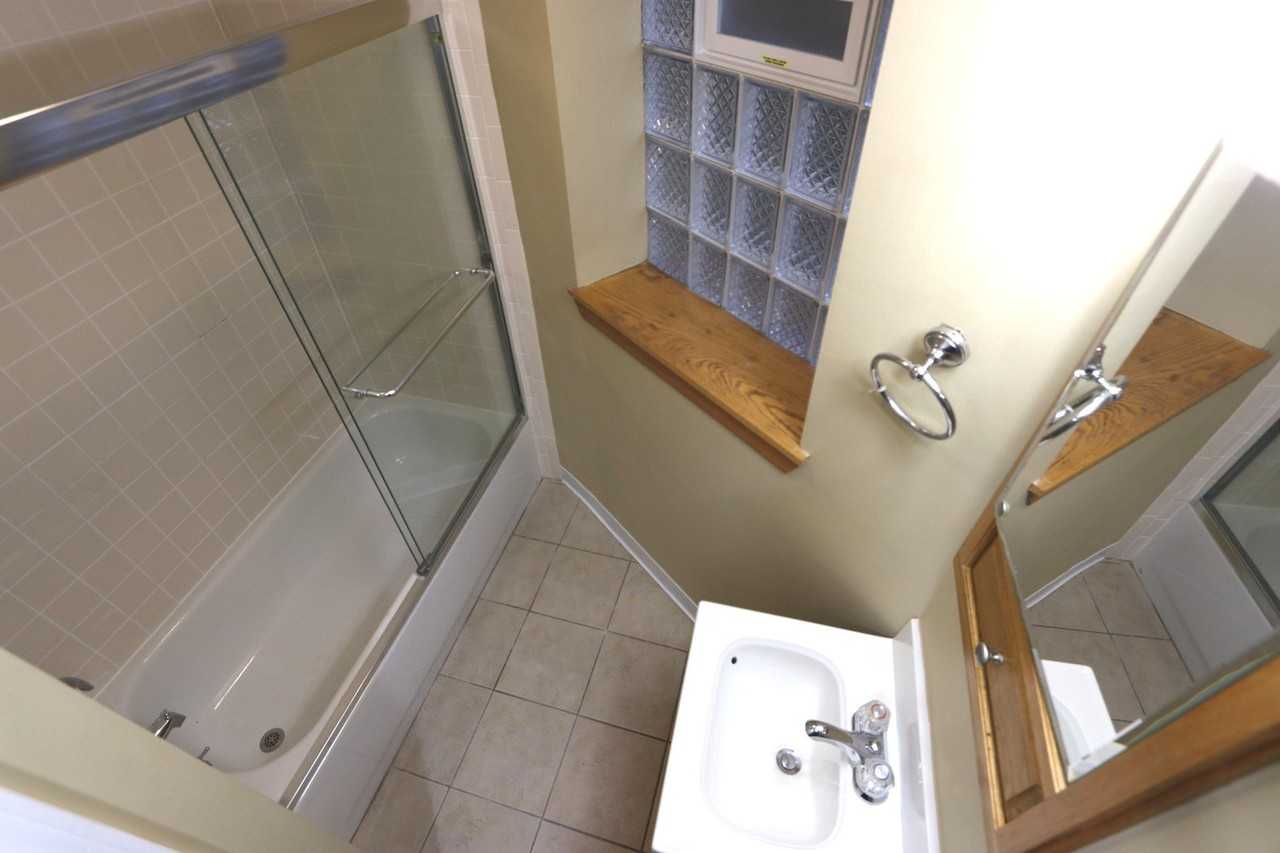 4457 W Wrightwood Ave - Photo 4 of 8