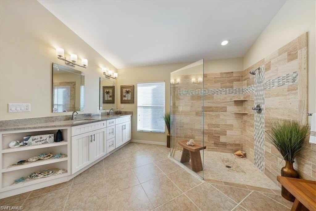 8432 Indian Wells Way - Photo 6 of 27