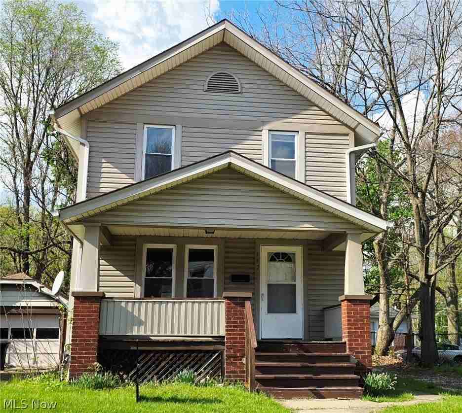 147 Brighton Dr - Photo 2 of 21