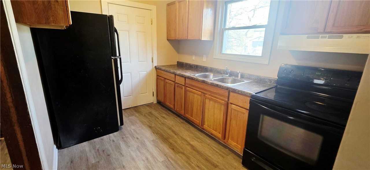 147 Brighton Dr - Photo 7 of 21