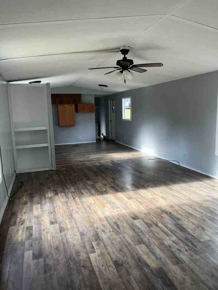 23 Brinwood Dr #1 - Photo 2 of 9