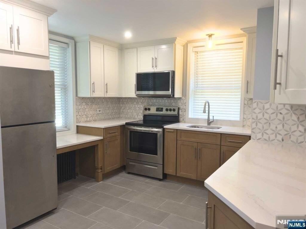 211 Kenilworth Rd - Photo 5 of 15