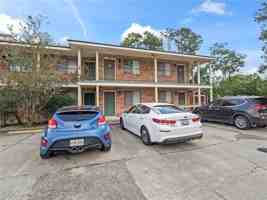 featured image of 400 Voters Rd